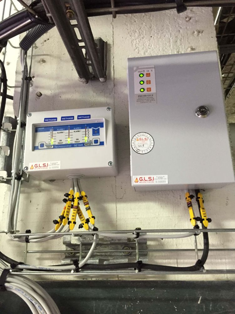 DETECTION GAZ CHAUFFERIES BAILLEURS SOCIAUX SUR AVESNOIS DEUX INSTALLATIONS DIFFERENTES REALISEES PAR GLSI AVEC DU MATERIEL DE MARQUE TECNOCONTROL POUR UNE CHAUFFERIE : CENTRALE SE194K / SONDES SE 192KM (METHANE) / ALIMENTATION SECOURS PSX100 POUR LA SECONDE : 1 CENTRALE CE408 / SONDES SE 192 KM (méthane)