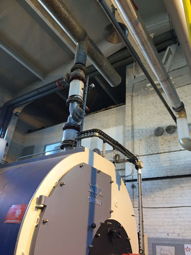 DETECTION GAZ ATEX DANS LA CHAUFFERIE SECTEUR MAUBEUGE INSTALLATION REALISEE PAR GLSI AVEC DU MATERIEL DE MARQUE TECNOCONTROL : CENTRALE CITY CE 408P POSEE EN EXTERIEUR DANS UN COFFRET ETANCHE EQUIPE D'UNE SONDE THERMOSTATIQUE / CAPTEUR SE 183KM AVEC CONES CONCENTRATEURS TR 532 PERMETTANT UNE MEILLEURE RECUPERATION DES FUITES