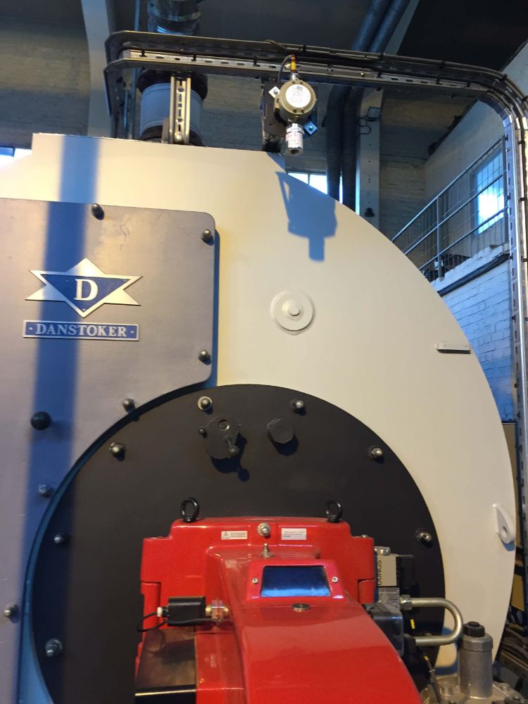 DETECTION GAZ ATEX DANS LA CHAUFFERIE SECTEUR MAUBEUGE INSTALLATION REALISEE PAR GLSI AVEC DU MATERIEL DE MARQUE TECNOCONTROL : CENTRALE CITY CE 408P POSEE EN EXTERIEUR DANS UN COFFRET ETANCHE EQUIPE D'UNE SONDE THERMOSTATIQUE / CAPTEUR SE 183KM AVEC CONES CONCENTRATEURS TR 532 PERMETTANT UNE MEILLEURE RECUPERATION DES FUITES