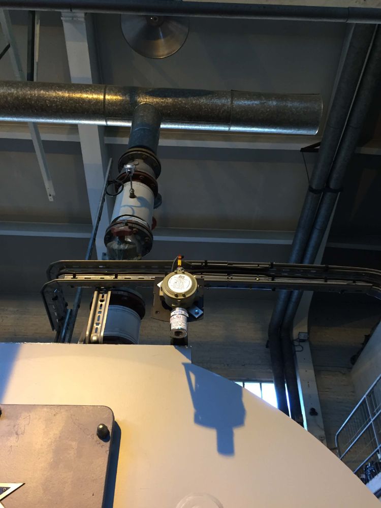 DETECTION GAZ ATEX DANS LA CHAUFFERIE SECTEUR MAUBEUGE INSTALLATION REALISEE PAR GLSI AVEC DU MATERIEL DE MARQUE TECNOCONTROL : CENTRALE CITY CE 408P POSEE EN EXTERIEUR DANS UN COFFRET ETANCHE EQUIPE D'UNE SONDE THERMOSTATIQUE / CAPTEUR SE 183KM AVEC CONES CONCENTRATEURS TR 532 PERMETTANT UNE MEILLEURE RECUPERATION DES FUITES