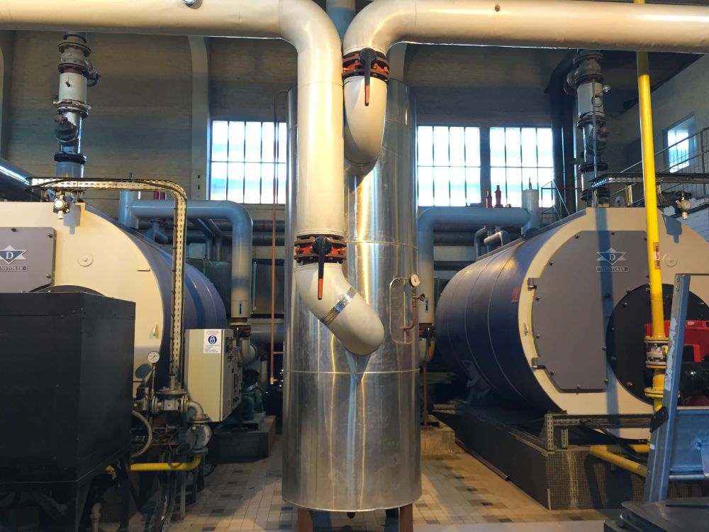 DETECTION GAZ ATEX DANS LA CHAUFFERIE SECTEUR MAUBEUGE INSTALLATION REALISEE PAR GLSI AVEC DU MATERIEL DE MARQUE TECNOCONTROL : CENTRALE CITY CE 408P POSEE EN EXTERIEUR DANS UN COFFRET ETANCHE EQUIPE D'UNE SONDE THERMOSTATIQUE / CAPTEUR SE 183KM AVEC CONES CONCENTRATEURS TR 532 PERMETTANT UNE MEILLEURE RECUPERATION DES FUITES