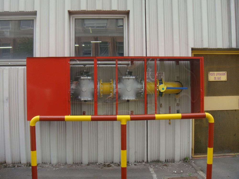 DETECTION GAZ ATEX DANS UNE CHAUFFERIE SECTEUR TOURCOING INSTALLATION GLSI MATERIEL DE MARQUE TECNOCONTROL CENTRALE CITY CE408P / CAPTEUR ATEX SE 193KM / SIRENE FLASH SE 301A / COFFRET ET PROTECTION EXTERIEURS POUR ELECTROVANNE