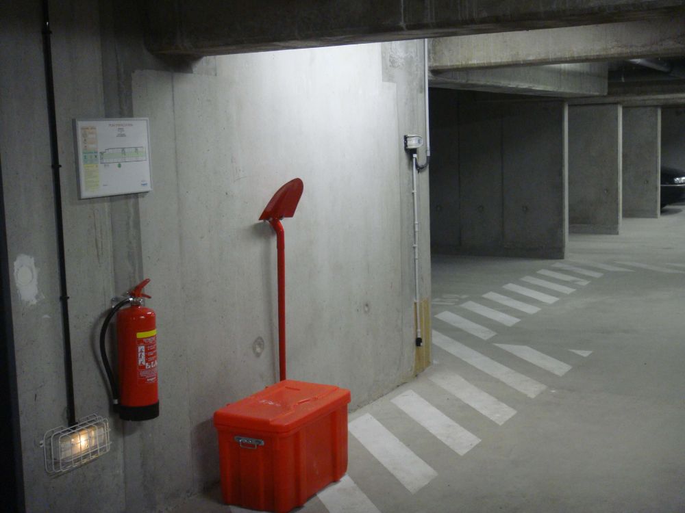 DETECTION GAZ CO (monoxyde de carbone) et NO2 (dioxyde d'azote) DANS UN PARKING REGION DUNKERQUE INSTALLATION REALISEE PAR GLSI AVEC DU MATERIEL DE MARQUE TECNOCONTROL CENTRALE CITY CE 408P / SONDES MULTIPLES ELECTROCHIMIQUES CO (monoxyde de carbone) / NO2 (dioxyde d'azote)