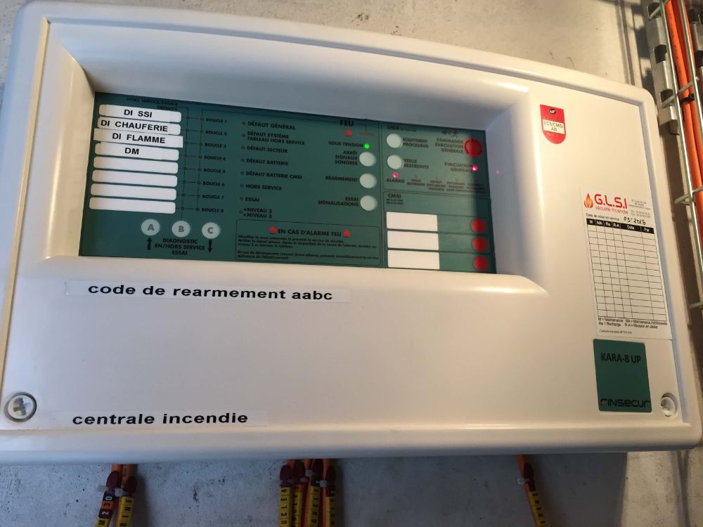 DETECTION GAZ ET INCENDIE DANS UNE CHAUFFERIE SECTEUR RONCHIN INSTALLATION REALISEE PAR GLSI AVEC DU MATERIEL DE MARQUE TECNOCONTROL POUR LA DETECTION GAZ : CENTRALE CITY CE408P / SONDES ATEX TS193KM (méthane CH4) / 1 COFFRET COUPURE FORCE ET DU MATERIEL DE MARQUE FINSECUR POUR LA DETECTION INCENDIE : CENTRALE KARA 8UP CONVENTIONNELLE / DETECTEURS OPTIQUES DE FUMEE CAP112 / DETECTEURS FLAMME FUV112 / NOUVEAU DISPOSITIF D'ALARME FEU AVEC FLASH ASL0005-001