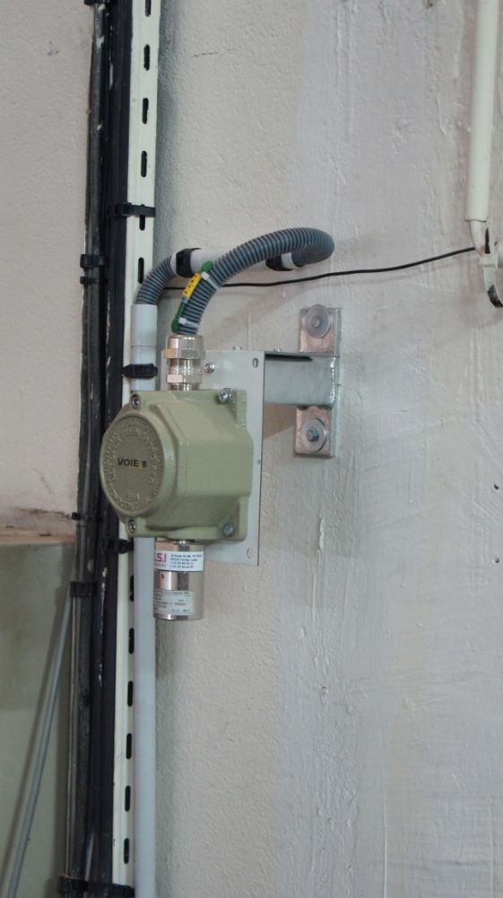 DETECTION GAZ METHANE (CH4) ET MONOXYDE DE CARBONE (CO) DANS UNE CHAUFFERIE INSTALLATION REALISEE PAR GLSI AVEC DU MATERIEL DE MARQUE TECNOCONTROL SONDES ATEX SE 193KM (methane) SONDE TS 220EC-S (CO) AVEC ELECTROVANNE GAZ SITUEE EN EXTERIEUR PROTEGEE PAR COFFRET MARINA