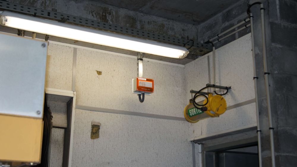 DETECTION GAZ METHANE (CH4) ET MONOXYDE DE CARBONE (CO) DANS UNE CHAUFFERIE INSTALLATION REALISEE PAR GLSI AVEC DU MATERIEL DE MARQUE TECNOCONTROL SONDES ATEX SE 193KM (methane) SONDE TS 220EC-S (CO) AVEC ELECTROVANNE GAZ SITUEE EN EXTERIEUR PROTEGEE PAR COFFRET MARINA