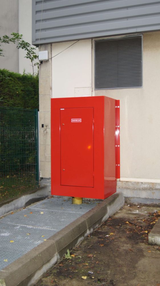 DETECTION GAZ METHANE (CH4) ET MONOXYDE DE CARBONE (CO) DANS UNE CHAUFFERIE INSTALLATION REALISEE PAR GLSI AVEC DU MATERIEL DE MARQUE TECNOCONTROL SONDES ATEX SE 193KM (methane) SONDE TS 220EC-S (CO) AVEC ELECTROVANNE GAZ SITUEE EN EXTERIEUR PROTEGEE PAR COFFRET MARINA