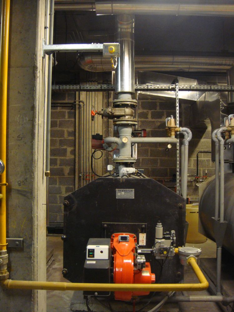 DETECTION GAZ PARKING ET CHAUFFERIE DANS LE PARKING MUTUELLE SOCIALE SECTEUR ARRAS INSTALLATION REALISEE PAR GLSI AVEC MATERIEL DE MARQUE TECNOCONTROL CENTRALE A MICROPROCESSEUR CE700P AVEC ALIMENTATION DE SECOURS ELLE PEUT RECEVOIR JUSQUE 184 SONDES POUR LA CHAUFFERIE SONDES SE 192KM (methane) ET SONDES TS 220 ECS (CO) POUR LE PARKING SONDES MULTIPLES SPECIAL PARKING TS 255 CN2 / DETECTION CO (monoxyde de carbone) ET NO2 (dioxyde d'azote) LES SONDES HAUTS ET BAS SONT PROTEGEES DES CHOCS PAR DES TR533