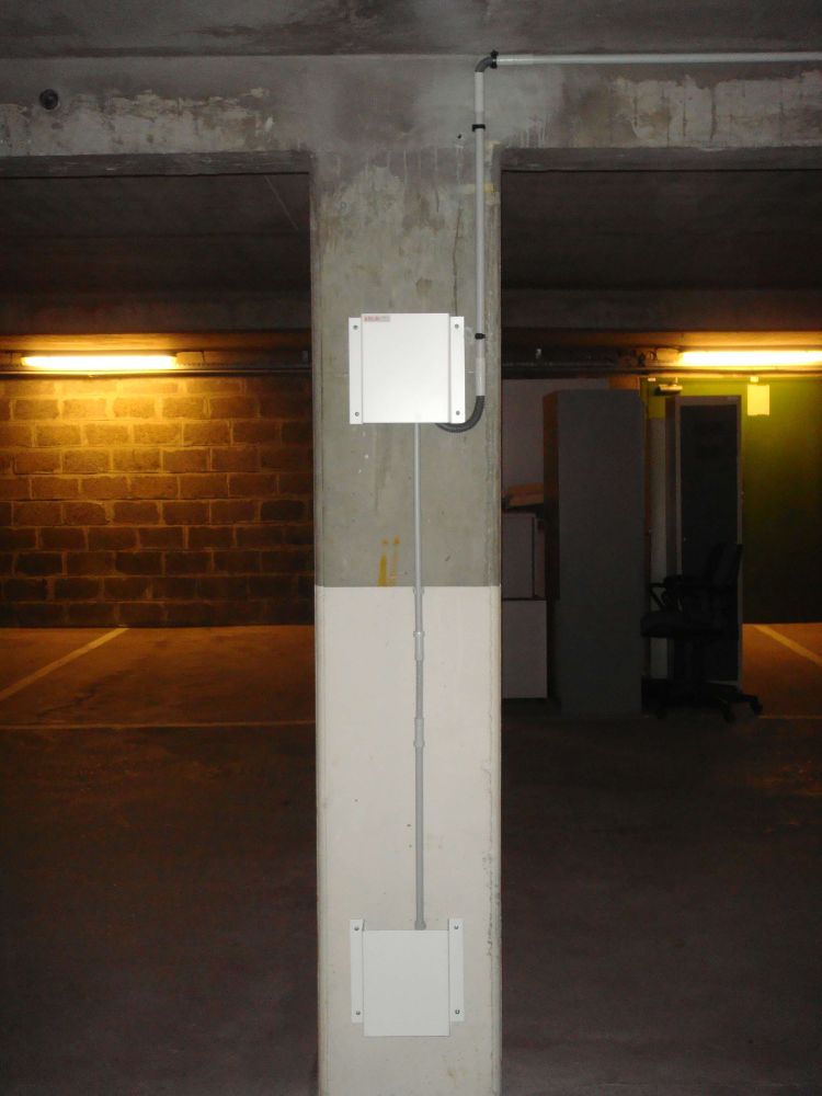 DETECTION GAZ PARKING ET CHAUFFERIE DANS LE PARKING MUTUELLE SOCIALE SECTEUR ARRAS INSTALLATION REALISEE PAR GLSI AVEC MATERIEL DE MARQUE TECNOCONTROL CENTRALE A MICROPROCESSEUR CE700P AVEC ALIMENTATION DE SECOURS ELLE PEUT RECEVOIR JUSQUE 184 SONDES POUR LA CHAUFFERIE SONDES SE 192KM (methane) ET SONDES TS 220 ECS (CO) POUR LE PARKING SONDES MULTIPLES SPECIAL PARKING TS 255 CN2 / DETECTION CO (monoxyde de carbone) ET NO2 (dioxyde d'azote) LES SONDES HAUTS ET BAS SONT PROTEGEES DES CHOCS PAR DES TR533