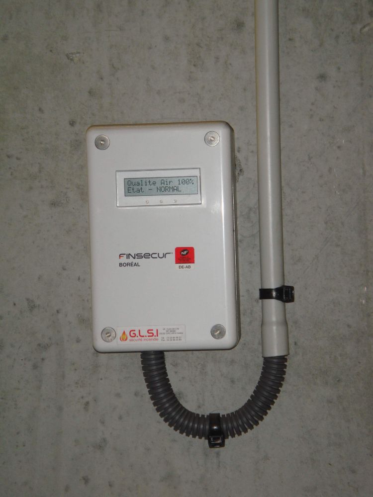 DETECTION INCENDIE CONVENTIONNELLE DANS UNE BIOMASSE INSTALLATION REALISEE PAR GLSI AVEC DU MATERIEL FINSECUR CENTRALE KARA 8UP ALIMENTATION DE SECOURS CORAIL INSTALLEES EN EXTERIEUR DANS UN COFFRET ETANCHE ET THERMOSTATE DETECTEURS OPTIQUES DE FUMEE CAP112 / DETECTEURS DE FLAMME FUV112 A / DETECTEURS LINEAIRES BOREAL / SIRENE SIROCCO