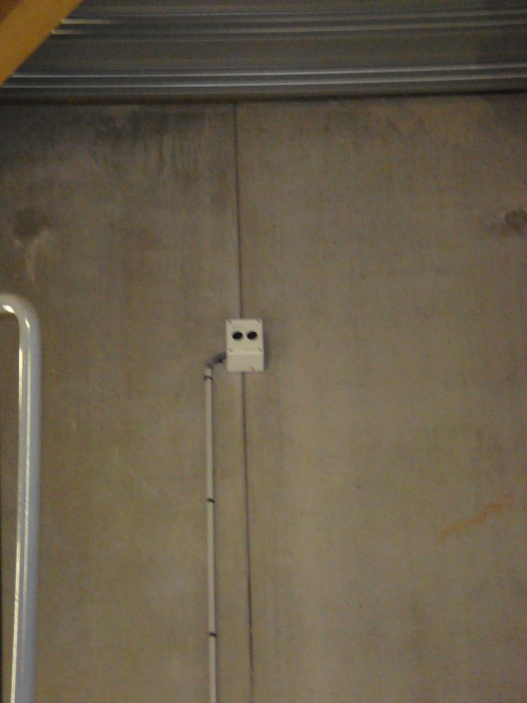 DETECTION INCENDIE CONVENTIONNELLE DANS UNE BIOMASSE INSTALLATION REALISEE PAR GLSI AVEC DU MATERIEL FINSECUR CENTRALE KARA 8UP ALIMENTATION DE SECOURS CORAIL INSTALLEES EN EXTERIEUR DANS UN COFFRET ETANCHE ET THERMOSTATE DETECTEURS OPTIQUES DE FUMEE CAP112 / DETECTEURS DE FLAMME FUV112 A / DETECTEURS LINEAIRES BOREAL / SIRENE SIROCCO