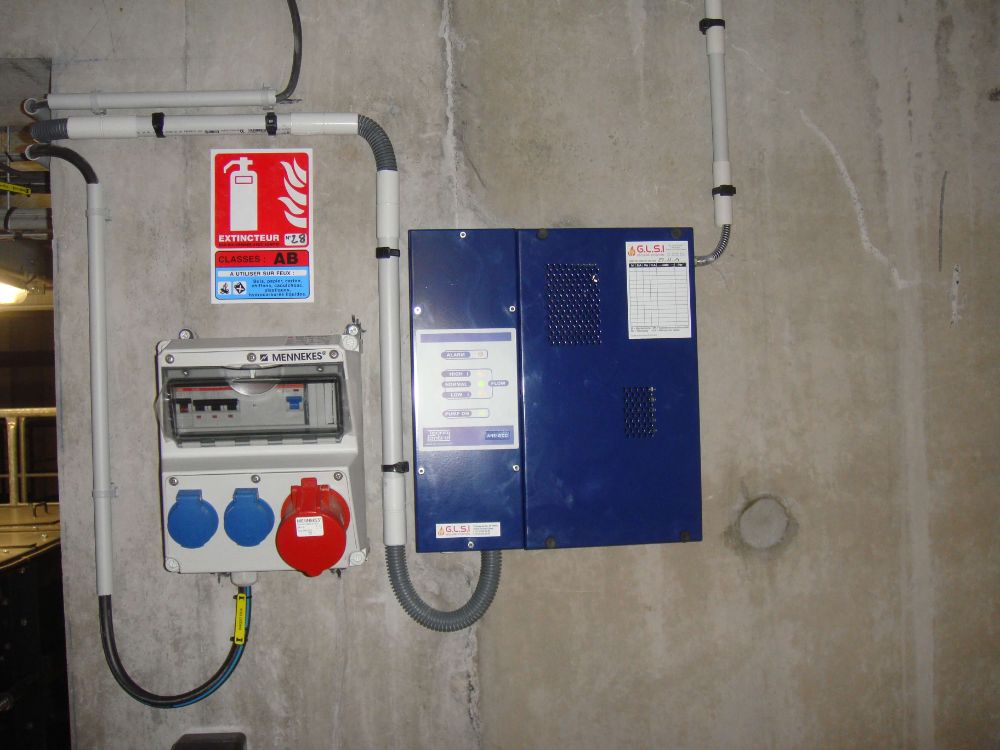 DETECTION PRECOCE D'INCENDIE DANS UNE BIOMASSE SECTEUR HAZEBROUCK INSTALLATION REALISEE PAR GLSI AVEC DU MATERIEL DE MARQUE TECNOCONTROL POUR LA DETECTION PRECOCE AVEC CENTRALE CITY CE408P ET UNE UNITE AN510CC AVEC DEUX SONDES D'ASPIRATION ULTRA SENSIBLES ET D'UNE GRANDE FIABILITE POUR LA DETECTION MONOXYDE DE CARBONE(PRECOCITE DE DETECTION D'UN INCENDIE PAR LA PERCEPTION DU PROCESSUS DE COMBUSTION) / MATERIEL FINSECUR COMPRENANT UNE CENTRALE ADRESSABLE BALTIC 512 / ALIMENTATION DE SECOURS CORAIL / DETECTEURS DE FLAMME FUVA112 / DETECTEURS LINEAIRES BOREAL