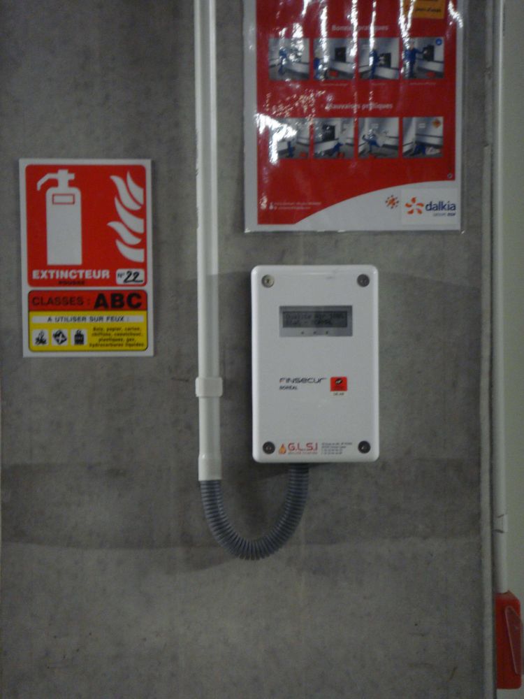 DETECTION PRECOCE D'INCENDIE DANS UNE BIOMASSE SECTEUR HAZEBROUCK INSTALLATION REALISEE PAR GLSI AVEC DU MATERIEL DE MARQUE TECNOCONTROL POUR LA DETECTION PRECOCE AVEC CENTRALE CITY CE408P ET UNE UNITE AN510CC AVEC DEUX SONDES D'ASPIRATION ULTRA SENSIBLES ET D'UNE GRANDE FIABILITE POUR LA DETECTION MONOXYDE DE CARBONE(PRECOCITE DE DETECTION D'UN INCENDIE PAR LA PERCEPTION DU PROCESSUS DE COMBUSTION) / MATERIEL FINSECUR COMPRENANT UNE CENTRALE ADRESSABLE BALTIC 512 / ALIMENTATION DE SECOURS CORAIL / DETECTEURS DE FLAMME FUVA112 / DETECTEURS LINEAIRES BOREAL