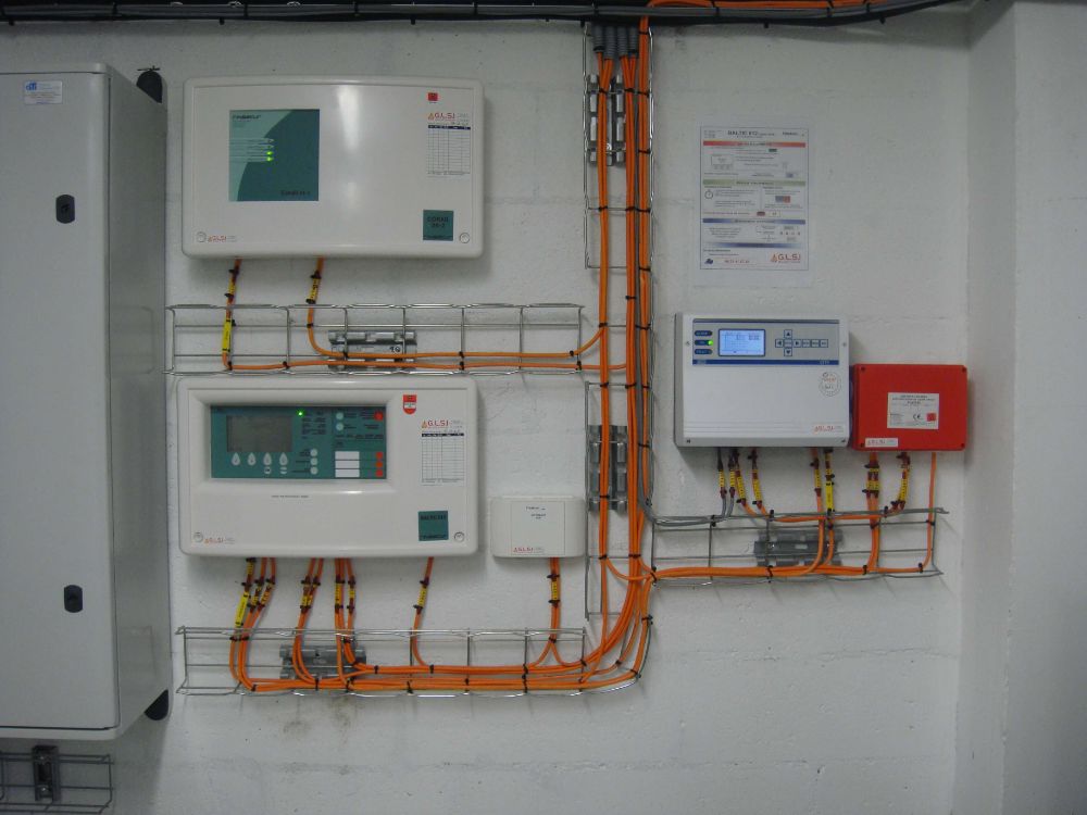 DETECTION PRECOCE D'INCENDIE DANS UNE BIOMASSE SECTEUR HAZEBROUCK INSTALLATION REALISEE PAR GLSI AVEC DU MATERIEL DE MARQUE TECNOCONTROL POUR LA DETECTION PRECOCE AVEC CENTRALE CITY CE408P ET UNE UNITE AN510CC AVEC DEUX SONDES D'ASPIRATION ULTRA SENSIBLES ET D'UNE GRANDE FIABILITE POUR LA DETECTION MONOXYDE DE CARBONE(PRECOCITE DE DETECTION D'UN INCENDIE PAR LA PERCEPTION DU PROCESSUS DE COMBUSTION) / MATERIEL FINSECUR COMPRENANT UNE CENTRALE ADRESSABLE BALTIC 512 / ALIMENTATION DE SECOURS CORAIL / DETECTEURS DE FLAMME FUVA112 / DETECTEURS LINEAIRES BOREAL