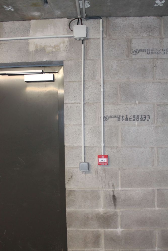 DETECTION INCENDIE PAR VIDEO THERMIQUE DANS UNE BIOMASSE SECTEUR MONS EN BAROEUL INSTALLATION REALISEE PAR GLSI AVEC DU MATERIEL DE MARQUE FINSECUR : CENTRALE ADRESSABLE BALTIC 512 ALIMENTATION CORAIL DETECTEURS DE FLAMMES DETECTEURS OPTIQUES LINEAIRES BOREAL